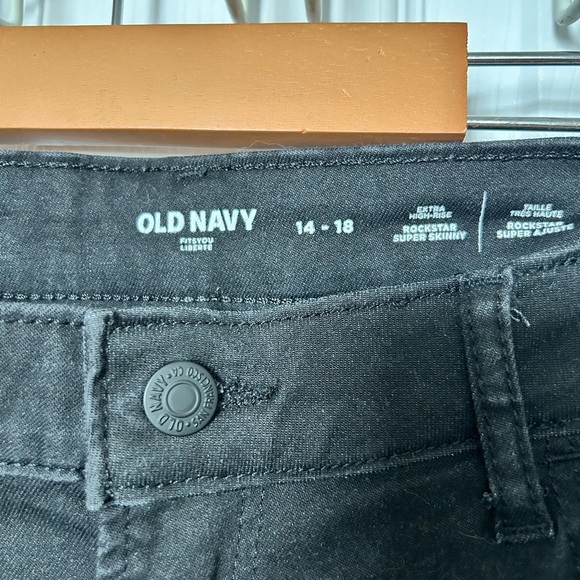 Old Navy 3-in-1 skinny jeans size 14-18 - Picture 3 of 3